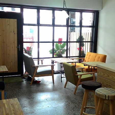 4 57 Hostel Taitung ภายนอก รูปภาพ