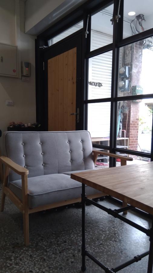 4 57 Hostel Taitung ภายนอก รูปภาพ